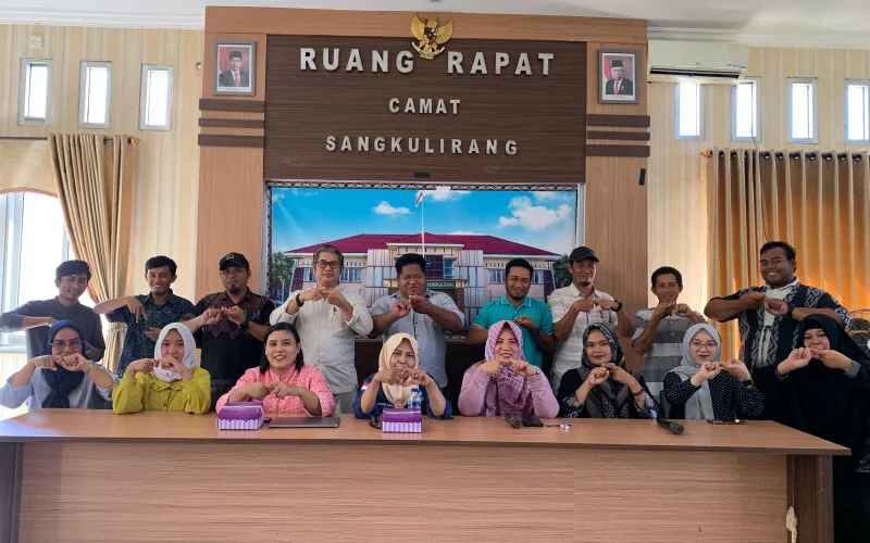 Diskominfo Staper Kutim Adakan Pelatihan Pengelolaan Website KIM.ID di Kecamatan Sangkulirang