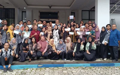 Diskominfo Kutim Bagikan Hadiah Lomba HUT RI Ke-80