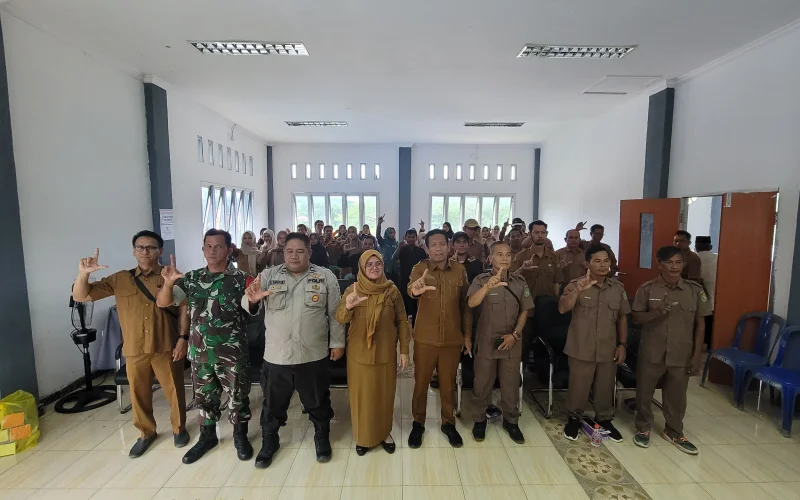 Perkuat Literasi Informasi, Diskominfo Sosialisasikan KIM dan SP4N LAPOR di Teluk Pandan