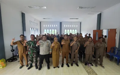 Perkuat Literasi Informasi, Diskominfo Sosialisasikan KIM dan SP4N LAPOR di Teluk Pandan