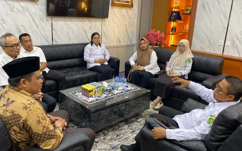 Pemkab Kutim Perkuat Keterbukaan Informasi, Wabup Mahyunadi Tekankan Transparansi hingga Tingkat Desa